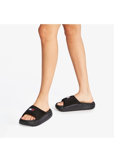 Tommy Hilfiger Comfy Pool Kadın Siyah Terlik 026 En0en02765 Siyah