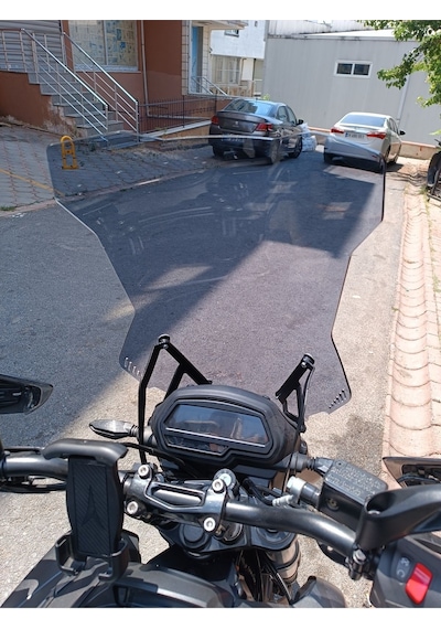 Dominar 250 Dominar 400 Tur Camı + Montaj Demiri Cam Yükseklik 60cm X Üst Genişlik 40cm