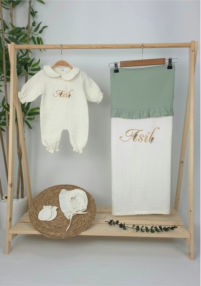 Gros Shop Müslin Yeni Doğan 4katlı Organik %100pamuk Kişiye Özgü Nakışlı Hastane Çıkış Seti Papatya Model-3 Ekru