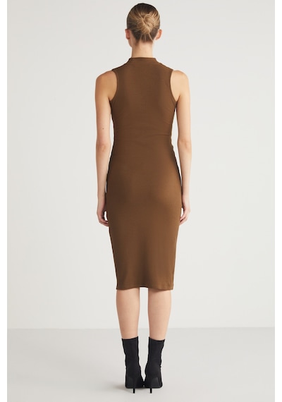 Grımelange Pannı Kadın Bisiklet Yaka Kolsuz Slim Fit Midi Kahverengi Elbise