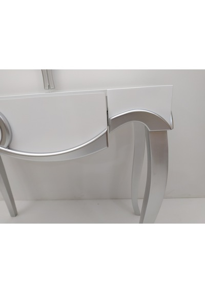 Dresuar CNC KABARTMA Model Kayın Torna Aslan Lükens Ayak Parlak Beyaz Boya Kutuda sevk El Yapım Beyaz Dresuar CNC KABARTMA Model Kayın Torna Aslan Lükens Ayak Parlak Beyaz Boya Kutuda sevk El Yapım Beyaz