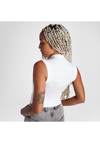 Converse Classic Kadın Kolsuz Boğazlı Yaka Beyaz T-shirt