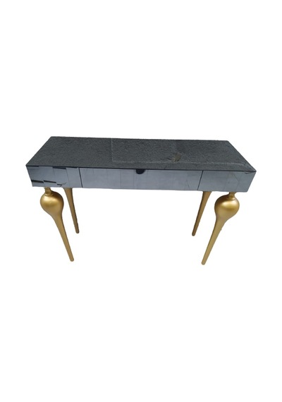Dresuar TOMBUL ayak Model Kayın Torna MDF tabla Parlak gold Boya Ayaklar Füme cam Kaplama El yapımı Altın Dresuar TOMBUL ayak Model Kayın Torna MDF tabla Parlak gold Boya Ayaklar Füme cam Kaplama El yapımı Altın