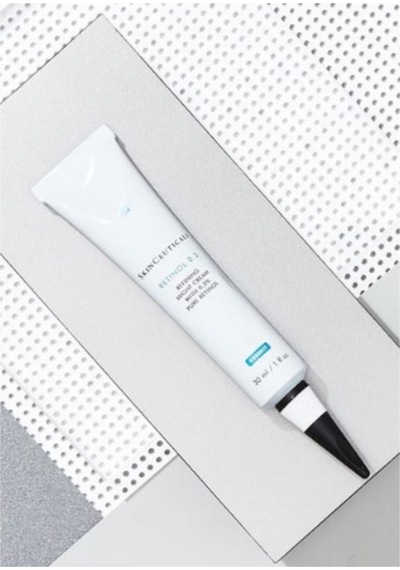 İnce Çizgilerin Ve Kırışıklıkların Giderici Ve Retinol 0.3 Gece Bakım Kremi 30 Ml