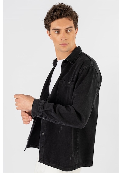 Tudors Relax Fıt Rahat Kalıp Uzun Kol Metal Düğme Çift Cep Eskitmeli Siyah Denim Erkek Gömlek-24646 Siyah Tudors Relax Fıt Rahat Kalıp Uzun Kol Metal Düğme Çift Cep Eskitmeli Siyah Denim Erkek Gömlek-24646 Siyah