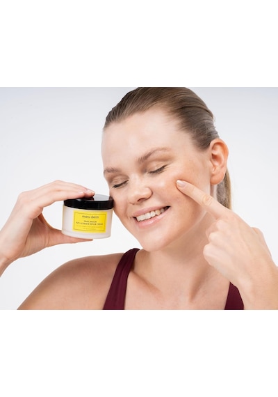 Maruderm Snail Mucin Ultimate Repair Cream %92 Salyangoz Özlü Yoğun Nemlendirici Ve Besleyici Yüz Kremi, Peptit & Hyalüronik Asit İle, 100 Ml