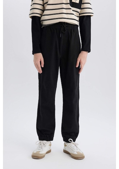 DeFacto Erkek Çocuk Jogger Fit Jogger Paça Gabardin Pantolon B6713A825SMBK81