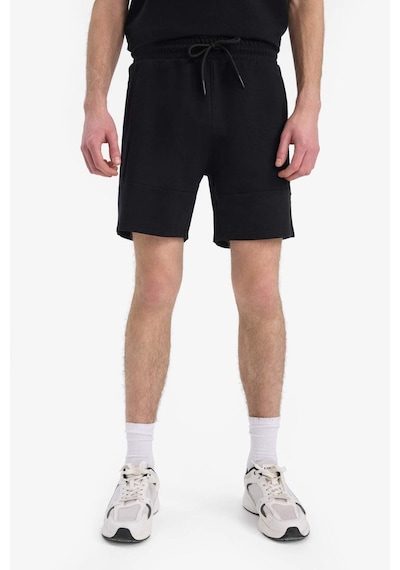 DeFacto Slim Fit Dar Kesim Dar Paça Basic Düz Şort B8674AX24SMBK81