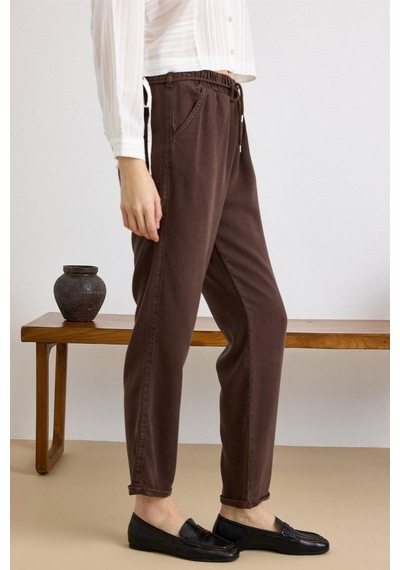 Olcay Bağcık Detaylı Beli Lastikli Soft Denim Pantolon Kahve 7586