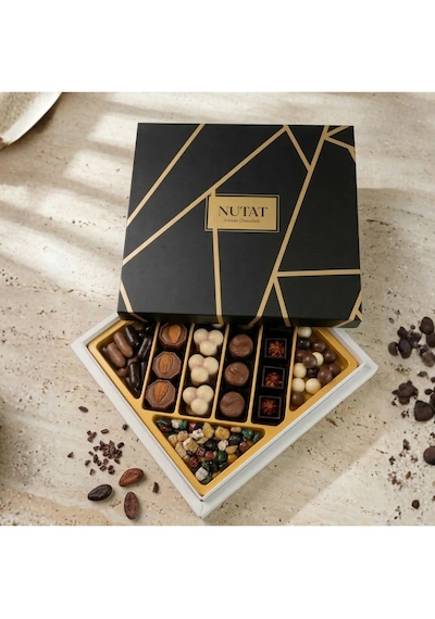 Nutat 365gr Hediyelik Özel Spesiyal Çikolata & Karışık Draje Kutusu - 8 Farklı Gurme Lezzet/gold Siyah