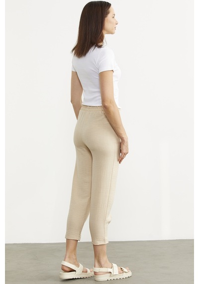 Paça Büzgü Detaylı Krep Pantolon - Taş 001