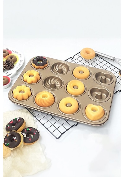 Karbon Çelik 12 Li Çiçek Kalp Şekil Donut Kek Pişirme Kalıbı Mt123 Krem