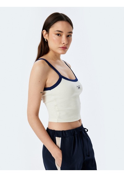 Koton Biyeli İnce Askılı Slim Fit Kolsuz Crop Atlet Ekru 5sal30103ık Ekru