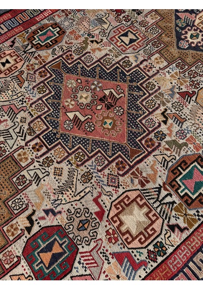 El Dokuma İran Şahseven Kilimi 113x190 Kırmızı Kök Boya %100 Yün Kilim Renkli
