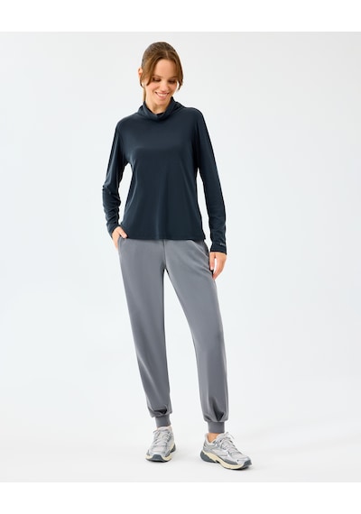 Skechers W Turtle Neck Longsleeve Softluxe T-shirt Kadın Siyah Tshirt S2520185-3817 Siyah