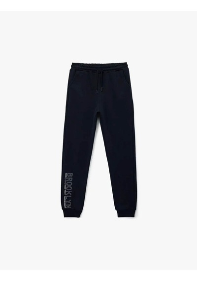 Koton Beli Lastikli Baskı Detaylı Cepli Jogger Lacivert Erkek Çocuk Eşofman Altı 6wkb40098tk Lacivert Koton Beli Lastikli Baskı Detaylı Cepli Jogger Lacivert Erkek Çocuk Eşofman Altı 6wkb40098tk Lacivert