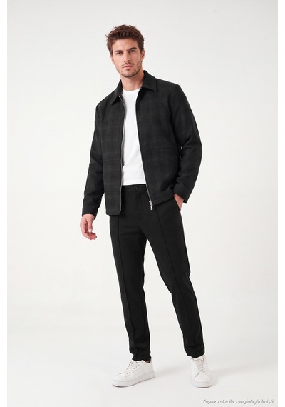 Buratti Bağlama Detaylı Regular Fit Düz Paça Jogger Pantolon Erkek Pantolon 6843701 Siyah Buratti Bağlama Detaylı Regular Fit Düz Paça Jogger Pantolon Erkek Pantolon 6843701 Siyah