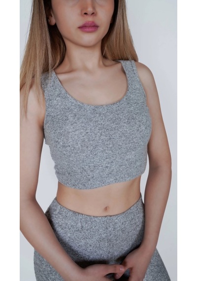 Yumuşak Dokulu Kalın Askılı Crop Top