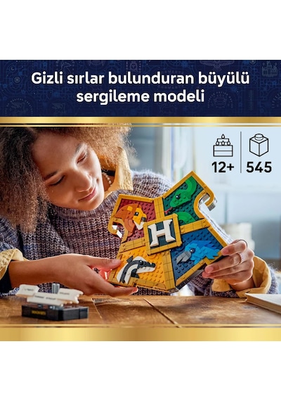 LEGO® Harry Potter™ Hogwarts™ Bina Arması 76462 - 12 Yaş ve Üzeri Çocuklar için Hayvanlar İçeren Oyuncak Yapım Seti (545 Parça)