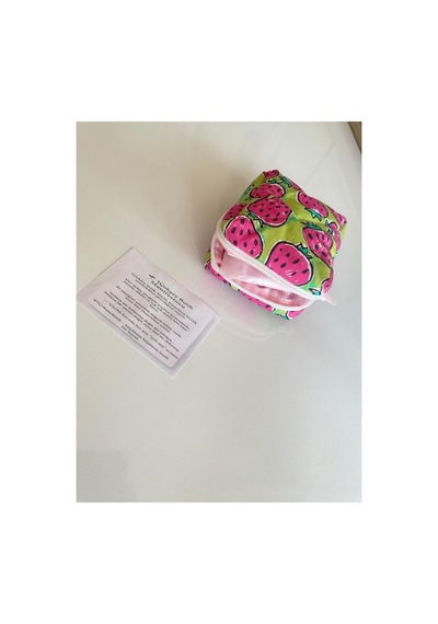 Puf Kapitone Mini Organizer Çanta Çilek Desenli, Fermuarlı, Astarlı 12 12 6 Cm Pembe