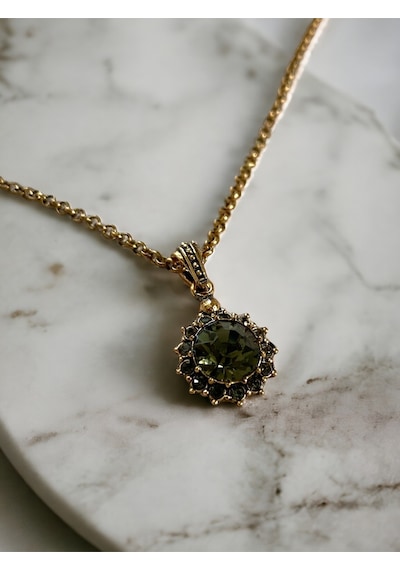 Black Diamond Kristal Taşlı Güneş Figür Kolye Gri