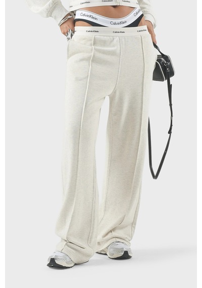 Calvin Klein Logolu Bel Detaylı Geniş Paça Pantolon Lv047g253gp4p Bayan Pantolon Lv047g253g P4p Bej Calvin Klein Logolu Bel Detaylı Geniş Paça Pantolon Lv047g253gp4p Bayan Pantolon Lv047g253g P4p Bej