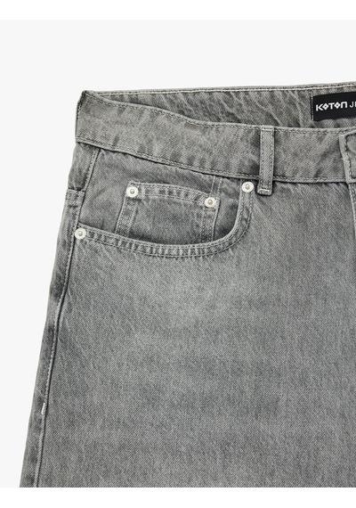 Koton Normal Bel Pamuklu Pis Paça Straight Fit Bermuda Jean Şort Gri 6sam40376nd