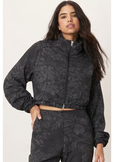 Nike Full Zip Jacquard Print Track Oversize Jacket Kadın Oversize Jakarlı Baskılı Kısa Spor Ceket Siyah