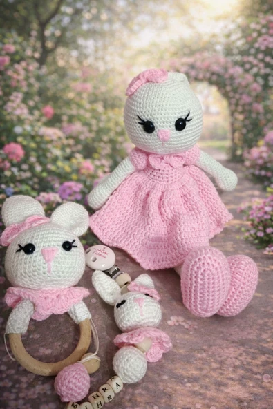 El Yapımı Amigurumi Tavşan Bebek Seti İsimli Diş Kaşıyıcı & Emzik Askısı Dahil Özel Tasarım Pembe Konsept Açık Pembe