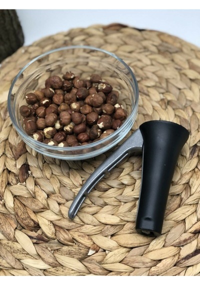 Şık Metal Fındık Kırıcı, Dayanıklı Ve Kolay Kullanımlı Fındık Kırma Aleti Çinko Çok Renkli