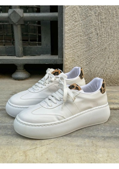 Erva'nın Butiği Beyaz Cilt Leoy Leopar Bağcıklı Kadın Sneakers-5724