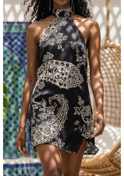 Fashion Cocktail Yaz Akşamı Paisley Şal Desenli Otantik Etnik Kontrast Mini Saten Sırt Dekolte Kokteyl Gece Elbisesi Siyah Fashion Cocktail Yaz Akşamı Paisley Şal Desenli Otantik Etnik Kontrast Mini Saten Sırt Dekolte Kokteyl Gece Elbisesi Siyah