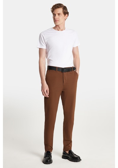 Tudors Erkek Regular Fit Chino Esnek Yandan Cepli Önü Fermuarlı Pamuklu Dokulu Kahverengi Pantolon-34525 Kahverengi