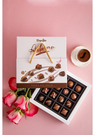 Artizan Dolgulu Karışık Pralin Çikolata Çantalı 160 Gr.