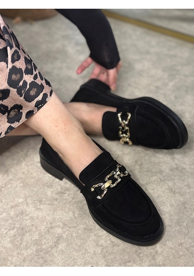 Günlük Kadın Loafer Makosen Klasik Alçak Topuklu Desenli Taban Zincirli Oval Burunlu Ayakkabı 150 Siyah - Süet