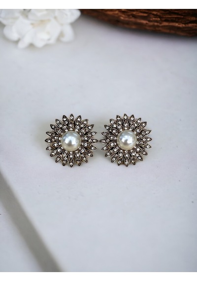 Black Diamond Swarovski Taşlı İnci Çiçek Küpe Beyaz