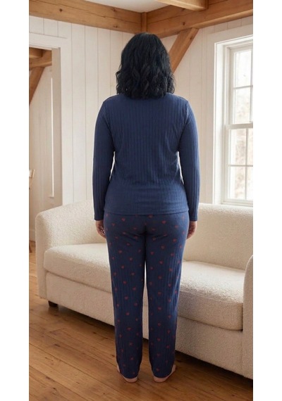 Eyfuze Kadın Kışlık Büyük Beden Desenli Yakası Düğmeli Uzun Kollu Pijama Takımı Lacivert - Kırmızı