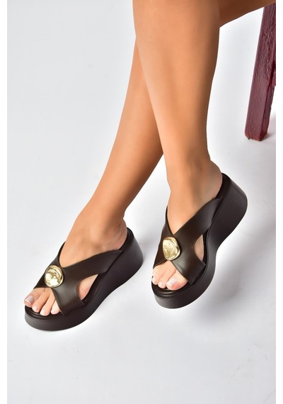 Fox Shoes Y973965409 Kahverengi Dolgu Tabanlı Kadın Terlik