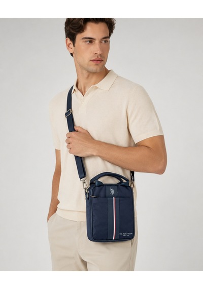 U.S. Polo Assn. U.s. Polo Assn. Lacivert Erkek Omuz Askılı Postacı Çantası Kumaş Çapraz El Çantası 26059
