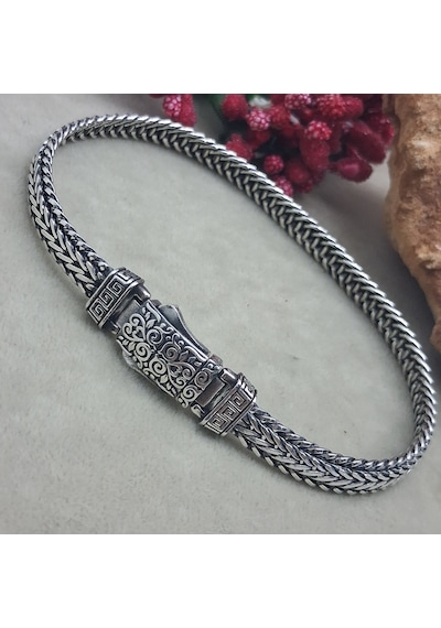 925 Ayar Gümüş Yeni Model Erkek Bileklik 5.5 Mm 925 Ayar Gümüş Yeni Model Erkek Bileklik 5.5 Mm