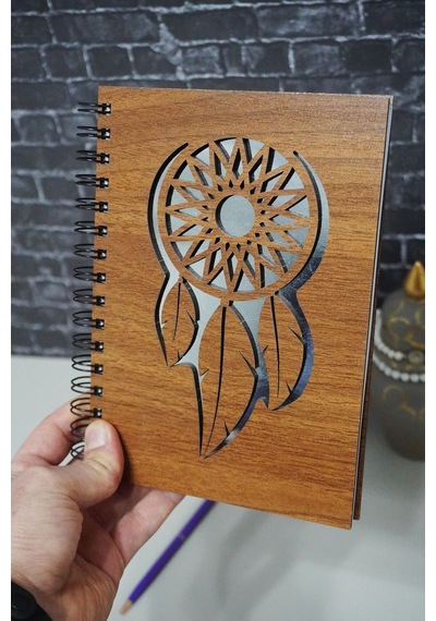 Rüya Kapanı Desenli Ahşap Defter Ajanda A5 Notebook Çizgisiz Defter Ahşap Rengi Ceviz A5 Notebook