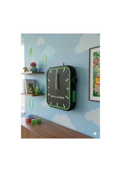 Kişiye Özel 3d Baskı Modern Duvar Saati 22x22 Cm Sessiz Mekanizma Dekoratif İsimli Saat Yeşil
