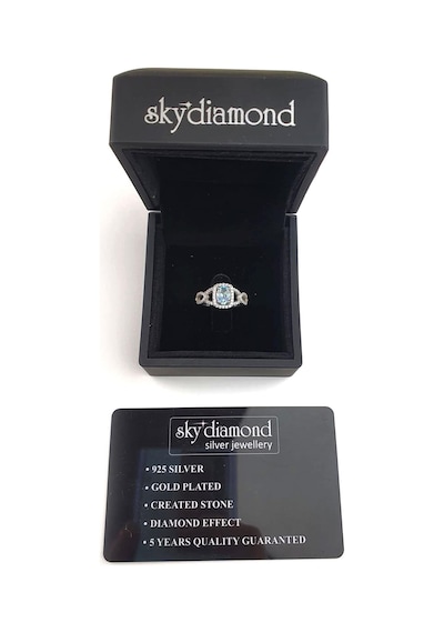 Sky Diamond Blue Aquamarin Taşlı 925ayar Gümüş Üzerine Beyaz Altın Kaplama Lüks Yüzük Altın - Gümüş Sky Diamond Blue Aquamarin Taşlı 925ayar Gümüş Üzerine Beyaz Altın Kaplama Lüks Yüzük Altın - Gümüş
