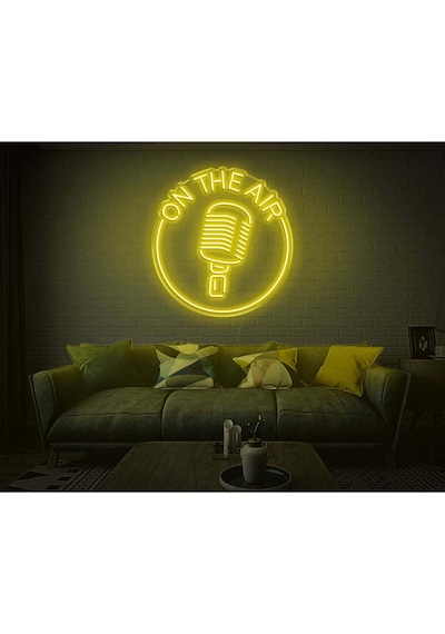 On The Aır Yazılı Mikrofon Figürlü Neon Tabela Sarı