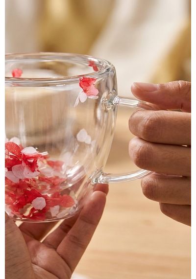 Makri Home Kırmızı Beyaz Çiçekli Çift Cidarlı Cam Kupa, 350 Ml, 11 Cm X 8 Cm Çok Renkli