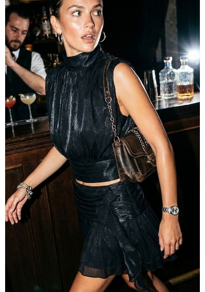 Fashion Cocktail Glam Rock Parisian Parlak Dokulu Yüksek Bel Saçaklı Etek Dik Yaka Kolsuz Bluz Kombin Moss İkili Takım Set siyah