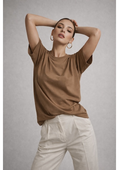 Kadın Kahverengi %100 Pamuk Oversize Basic Tişört Rahat Kalıp Relaxed Bisiklet Yaka T-shirt Kahverengi Kadın Kahverengi %100 Pamuk Oversize Basic Tişört Rahat Kalıp Relaxed Bisiklet Yaka T-shirt Kahverengi