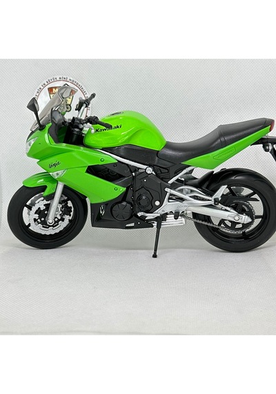 Kawasaki Ninja 650r 1:10 Diecast Lisanslı Motosiklet Model 22 Cm Koleksiyonluk & Biblo Maket