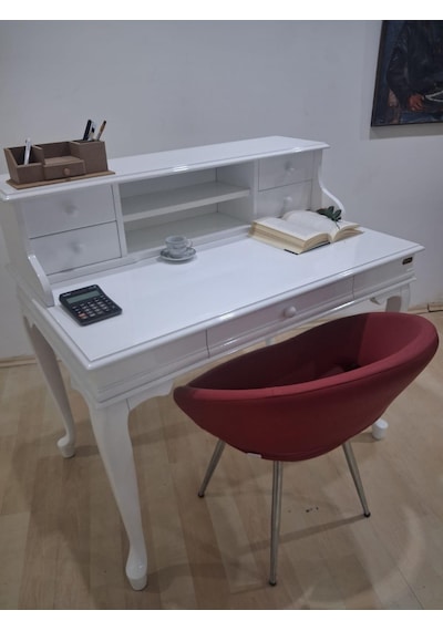 Çalışma Masa Sandalye 90658 Model Parlak Beyaz Lake Boyalı Masa Tombik Sandalye Suni Deri Beyaz Çalışma Masa Sandalye 90658 Model Parlak Beyaz Lake Boyalı Masa Tombik Sandalye Suni Deri Beyaz