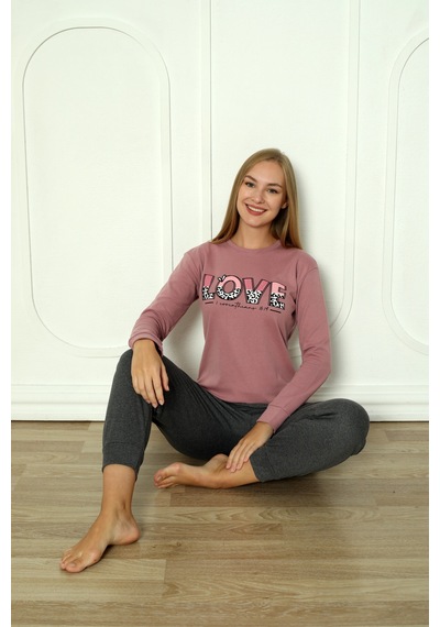 Wordex Fawn 04-3011 İnterlok Kumaş Love Baskılı Kışlık Ev Kadın Pijama Takımı Koyu Lila Wordex Fawn 04-3011 İnterlok Kumaş Love Baskılı Kışlık Ev Kadın Pijama Takımı Koyu Lila